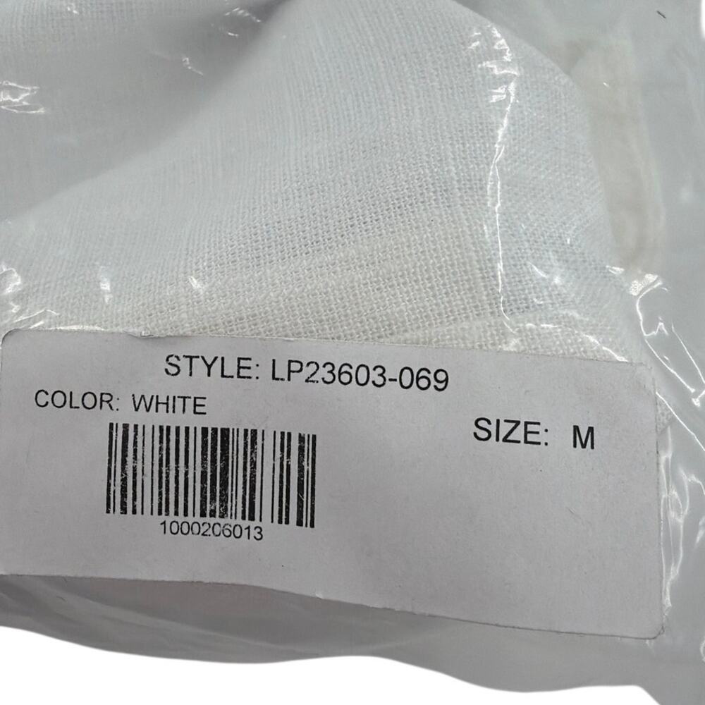 Vici Women's White Pleated Linen Shorts Size M — image 4 of 6